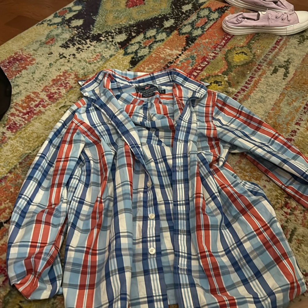 Vineyard Vines Button down